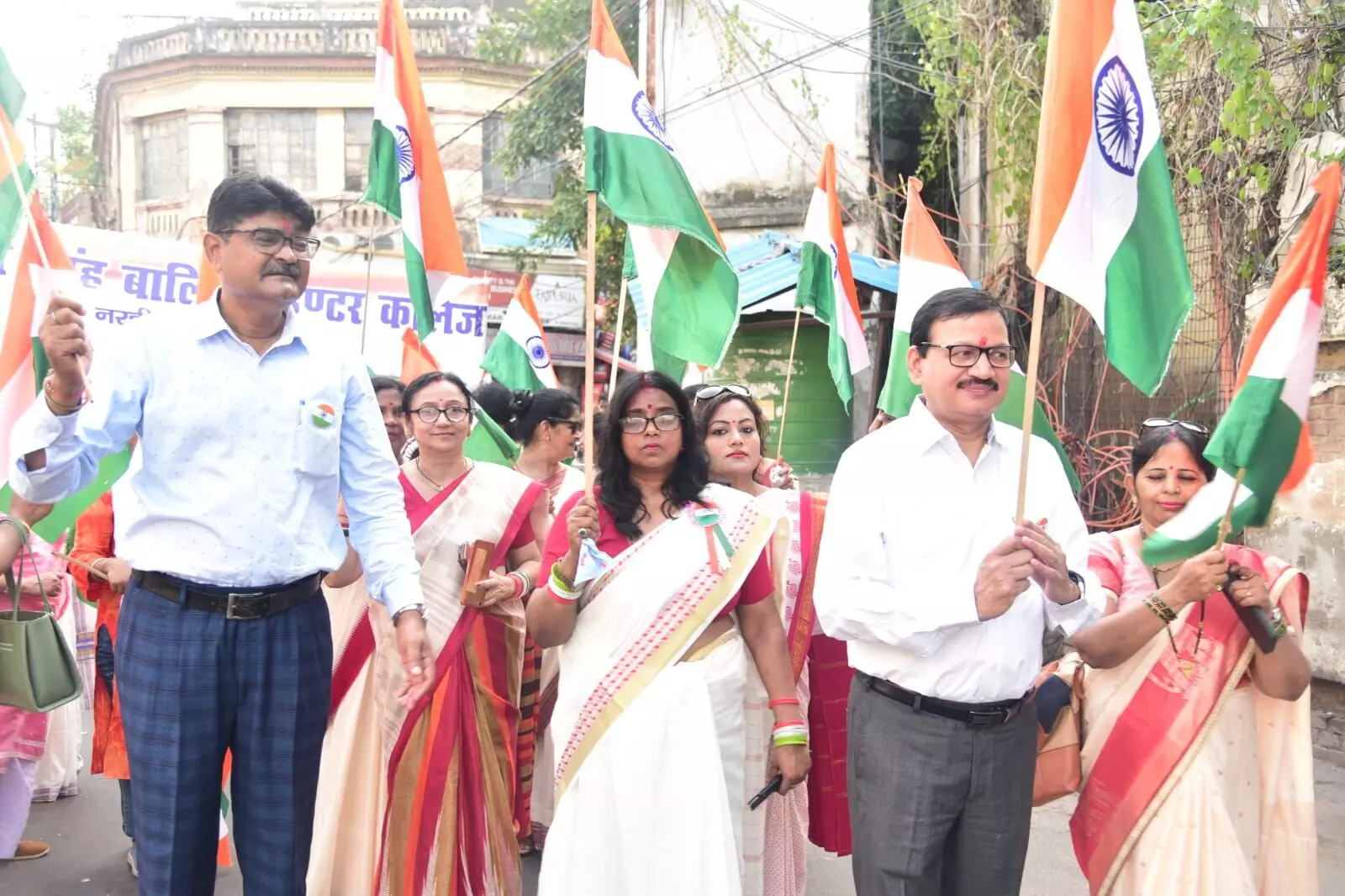 सहाय सिंह बालिका इंटर कॉलेज नरही ने प्रभात फेरी निकाल कर मनाया आजादी का अमृत महोत्सव