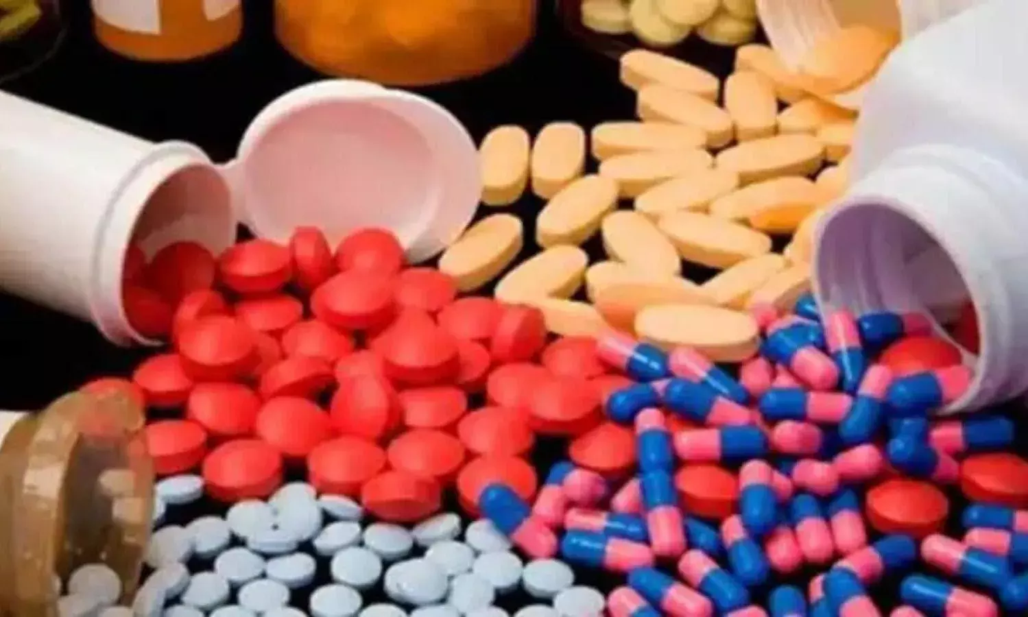 केंद्र ने हिमाचल प्रदेश, गुजरात और आंध्र प्रदेश में कुल तीन बल्क ड्रग पार्कों के निर्माण की सैद्धांतिक मंजूरी दी केंद्र ने हिमाचल प्रदेश, गुजरात और आंध्र प्रदेश में कुल तीन बल्क ड्रग पार्कों के निर्माण की सैद्धांतिक मंजूरी दी