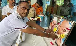 महात्मा गांधी ने भारत की स्वतंत्रता और आजाद भारत को आकार देने में भूमिका निभाई : प्रोफेसर संजय सिंह, कुलपति, बीबीएयू महात्मा गांधी ने भारत की स्वतंत्रता और आजाद भारत को आकार देने में भूमिका निभाई : प्रोफेसर संजय सिंह, कुलपति, बीबीएयू