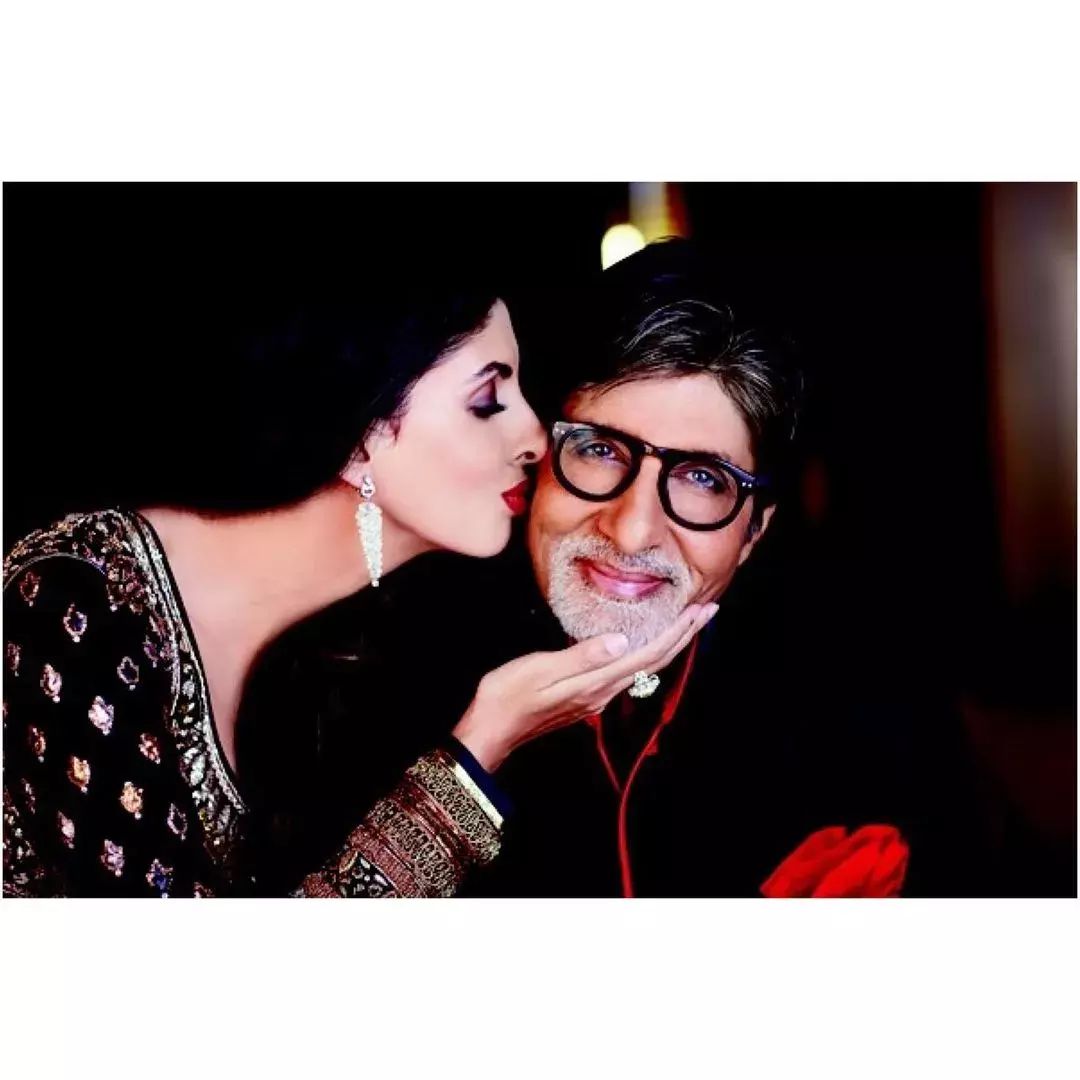As Amitabh Bachchan turns 80, his daughter and grandchildren send him sincere birthday greetings