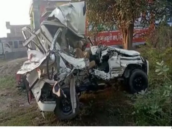 मध्य प्रदेश के मुरैना में सड़क दुर्घटना 5 की मौत 3 घायल