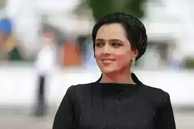 Oscar-winning film actress arrested in Iran for supporting anti-hijab protests Oscar-winning film actress arrested in Iran for supporting anti-hijab protests