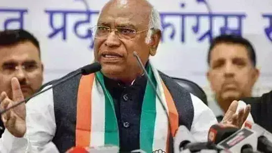 Kharge callls likeminded parties to join protest  against Modi Sarkar
