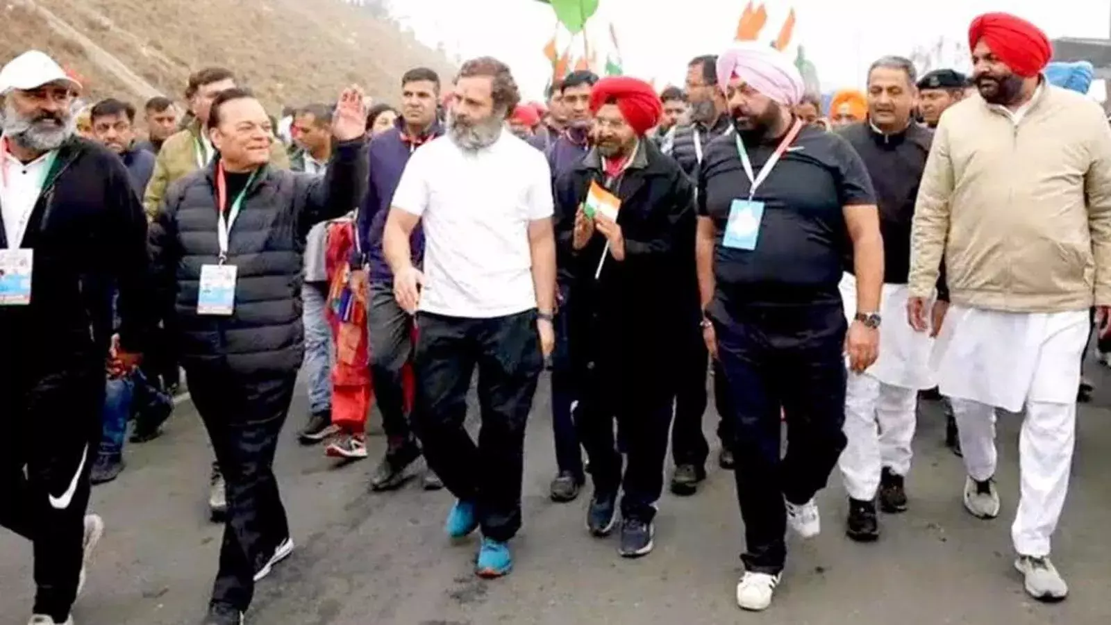 Congress MP Santokh Singh passed away, was walking with Rahul Gandhi in Bharat Jodo Yatra