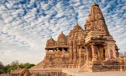 क्रमांक :-(४५) खजुराहो कलातीर्थ, कलाकार का प्रेम :-