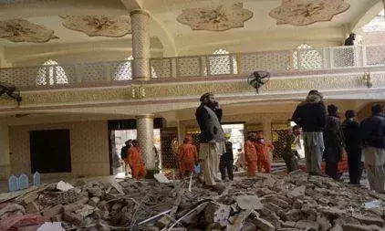 पेशावर हमले में 100 लोगों की मौत से तिलमिलाई पाकिस्तानी सेना,अब देश को सुधरने की जरूरत, भारत में ऐसे हमले नहीं होते पेशावर हमले में 100 लोगों की मौत से तिलमिलाई पाकिस्तानी सेना,अब देश को सुधरने की जरूरत, भारत में ऐसे हमले नहीं होते