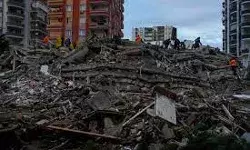 Turkey-Syria tragedy: Mother died after giving birth to a daughter under the debris, father kept crying hugging the dead child Turkey-Syria tragedy: Mother died after giving birth to a daughter under the debris, father kept crying hugging the dead child