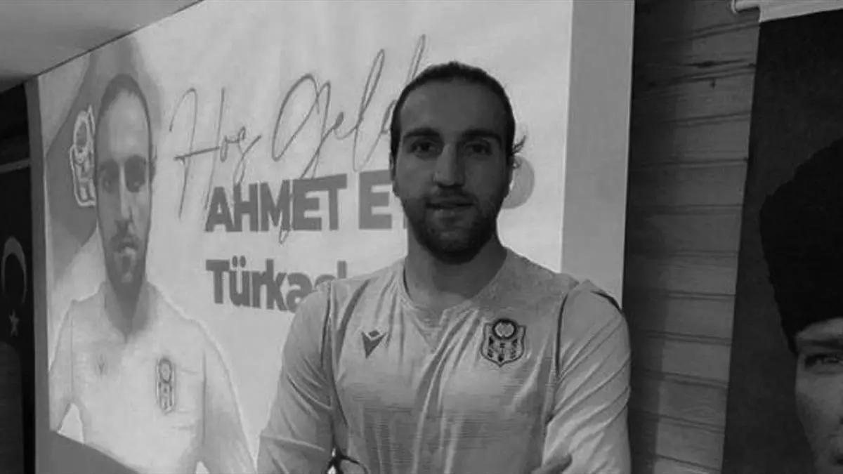 तुर्की सेकेंड डिवीजन के गोलकीपर अहमत आईप तुर्कस्लान की भूकंप में मौत तुर्की सेकेंड डिवीजन के गोलकीपर अहमत आईप तुर्कस्लान की भूकंप में मौत