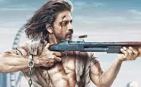 Pathan Box Office Collection Day 17: Pathan crossed 900 crores on the third Friday! Earned so many crores in India Pathan Box Office Collection Day 17: Pathan crossed 900 crores on the third Friday! Earned so many crores in India