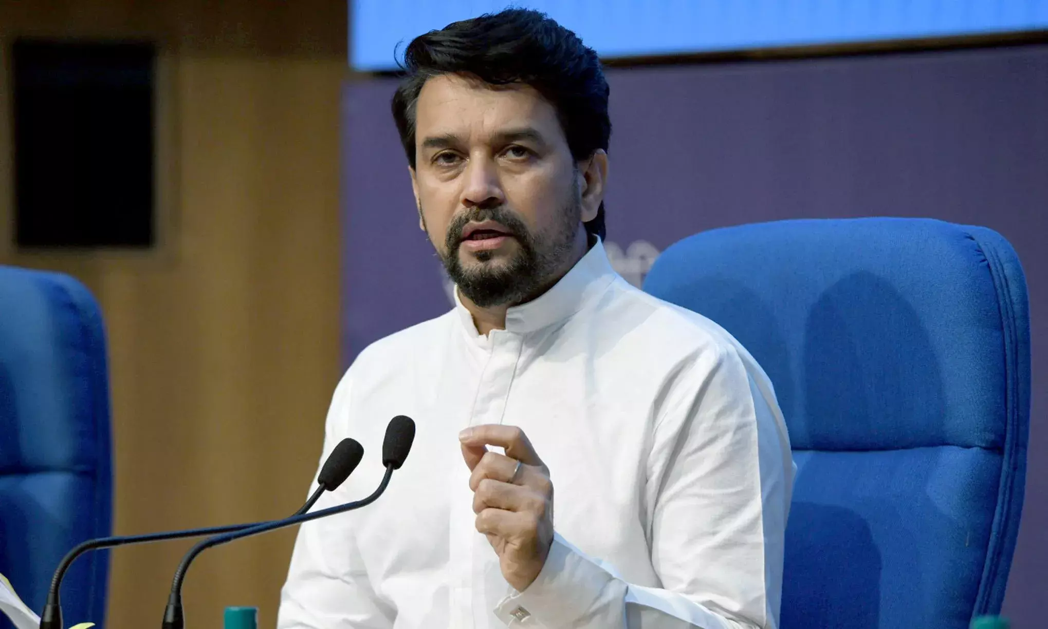 दूरदर्शन के डीडी हिमाचल चैनल की 24 घंटे प्रसारण सेवाओं का शुभारंभ दूरदर्शन के डीडी हिमाचल चैनल की 24 घंटे प्रसारण सेवाओं का शुभारंभ