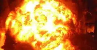 2 women burnt alive in Agra: Cylinder caught fire while cooking; Preparations were going on for Tilak ceremony at home 2 women burnt alive in Agra: Cylinder caught fire while cooking; Preparations were going on for Tilak ceremony at home