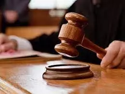 Court after 58 years in Vidhansabha, 6 policemen sentenced: Will be locked in lockup for one day, 18 years ago, BJP MLAs leg was broken by lathi charge Court after 58 years in Vidhansabha, 6 policemen sentenced: Will be locked in lockup for one day, 18 years ago, BJP MLAs leg was broken by lathi charge