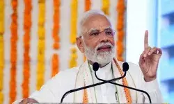 प्रधानमंत्री ने तमिलनाडु के सलेम रेलवे जंक्शन पर वंदे भारत के शानदार स्वागत पर हर्ष व्यक्त किया