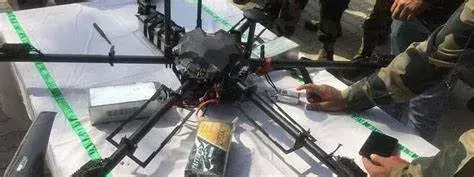 राजौरी में नियंत्रण रेखा के पास पाकिस्तानी ड्रोन गिरा, तलाशी जारी