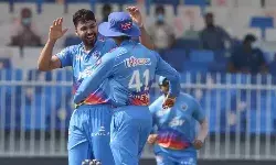 दिल्ली कैपिटल्स ने सीएसके के खिलाफ मैच के लिए इंद्रधनुष थीम वाली जर्सी का अनावरण किया