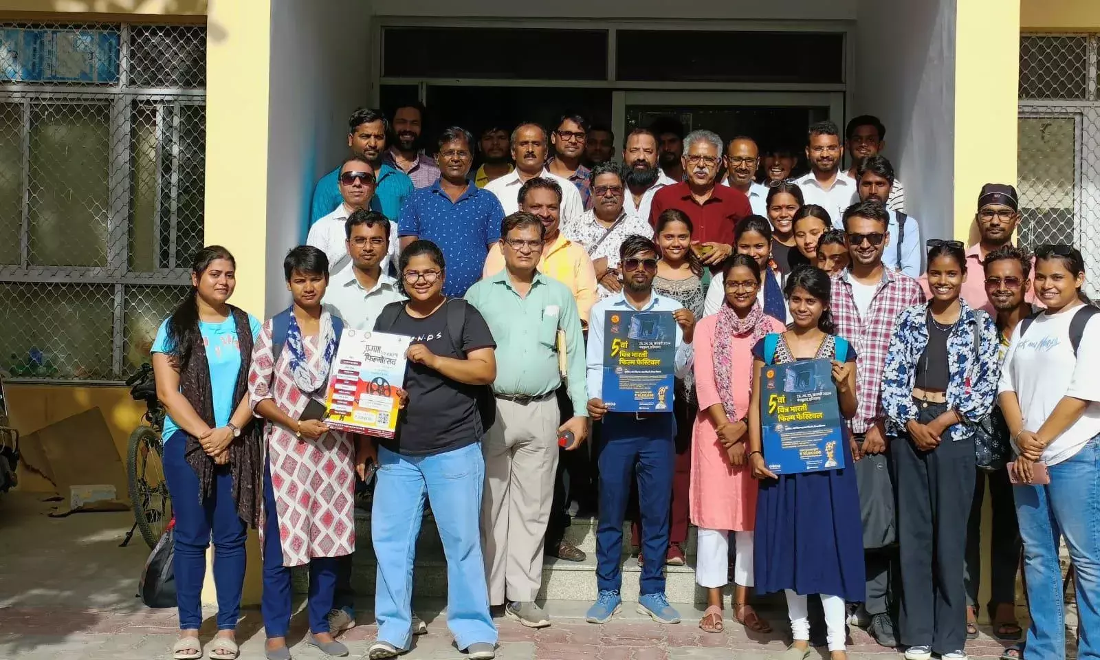 मीडिया एवं संचार विद्यापीठ में हिंदी पटकथा एवं संवाद लेखन कार्यशाला का आयोजन मीडिया एवं संचार विद्यापीठ में हिंदी पटकथा एवं संवाद लेखन कार्यशाला का आयोजन