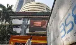 शुरुआती कारोबार में बाजार चढ़े