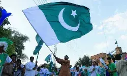 पाकिस्तान के वित्त मंत्री का कहना है कि चीन ने इस्लामाबाद को दो साल के लिए 2.4 अरब डॉलर का ऋण दिया पाकिस्तान के वित्त मंत्री का कहना है कि चीन ने इस्लामाबाद को दो साल के लिए 2.4 अरब डॉलर का ऋण दिया