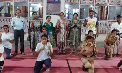 डाॅ0 राममनोहर लोहिया अवध विश्वविद्यालय में अवध विवि की छात्राओं ने सीखें आत्मरक्षा के गुर