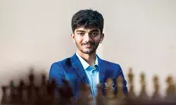 17 वर्षीय शतरंज ग्रैंडमास्टर डी गुकेश, विश्वनाथन आनंद को पछाड़कर भारत के शीर्ष रैंक वाले खिलाड़ी बन गए