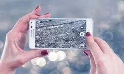 मोबाइल फोटोग्राफी: एक कलात्मक क्रिया मोबाइल फोटोग्राफी: एक कलात्मक क्रिया