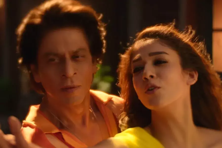 जवान गाना चालेया: नयनतारा के साथ शाहरुख खान की केमिस्ट्री दिल की धड़कन को बढ़ाती है जवान गाना चालेया: नयनतारा के साथ शाहरुख खान की केमिस्ट्री दिल की धड़कन को बढ़ाती है