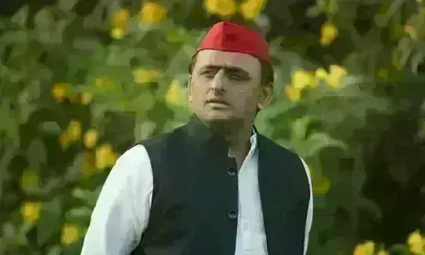 अखिलेश की जनसभा फ्लॉप, घोसी छोड़कर भागे चाचा भतीजा? राजभर ने कसा तंज, भाजपा बोली - हार से डरे हैं अखिलेश