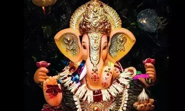 प्रख्यात ज्योतिषाचार्य पं. ऋषि द्विवेदी के अनुसार संकष्ठी श्री गणेश चतुर्थी (बहुला) तीन सितम्बर को..... प्रख्यात ज्योतिषाचार्य पं. ऋषि द्विवेदी के अनुसार संकष्ठी श्री गणेश चतुर्थी (बहुला) तीन सितम्बर को.....