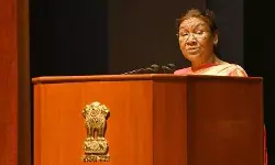 संहिताबद्ध कानून से अधिक मानवाधिकारों को प्रत्येक अर्थ में सुनिश्चित करना अंतर्राष्ट्रीय समुदाय का नैतिक दायित्व है : राष्ट्रपति मुर्मु संहिताबद्ध कानून से अधिक मानवाधिकारों को प्रत्येक अर्थ में सुनिश्चित करना अंतर्राष्ट्रीय समुदाय का नैतिक दायित्व है : राष्ट्रपति मुर्मु