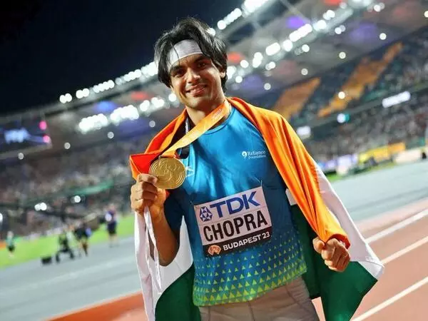 गोल्डन बॉय नीरज चोपड़ा को वर्ष के सर्वश्रेष्ठ पुरुष एथलीट के लिए नामांकित किया गया गोल्डन बॉय नीरज चोपड़ा को वर्ष के सर्वश्रेष्ठ पुरुष एथलीट के लिए नामांकित किया गया