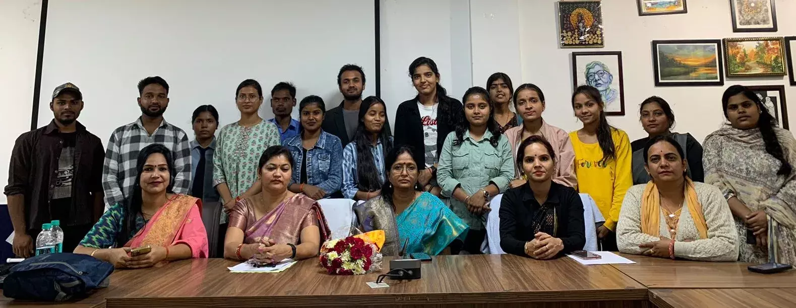 рд╕рдВрдЧреАрдд рдореЗрдВ рд░рд╛рдЧ рд╢реИрд▓рд┐рдпреЛрдВ рдХрд╛ рдЕрдкрдирд╛ рдорд╣рддреНрд╡рдкреВрд░реНрдг рд╕реНрдерд╛рдирдГ рдбрд╛реЕ0 рд╕реАрдорд╛ рднрд╛рд░рджреНрд╡рд╛рдЬ рд╕рдВрдЧреАрдд рдореЗрдВ рд░рд╛рдЧ рд╢реИрд▓рд┐рдпреЛрдВ рдХрд╛ рдЕрдкрдирд╛ рдорд╣рддреНрд╡рдкреВрд░реНрдг рд╕реНрдерд╛рдирдГ рдбрд╛реЕ0 рд╕реАрдорд╛ рднрд╛рд░рджреНрд╡рд╛рдЬ