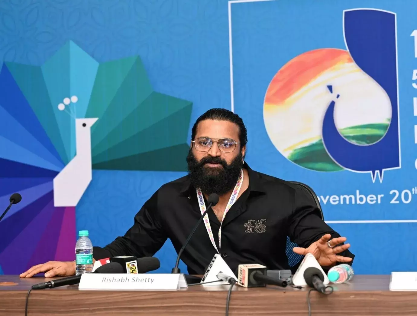 स्वर्ण मयूर पुरस्कार के लिए नामांकित होना कंतारा टीम के लिए गौरवशाली पल है : अभिनेता और फिल्म निर्माता ऋषभ शेट्टी स्वर्ण मयूर पुरस्कार के लिए नामांकित होना कंतारा टीम के लिए गौरवशाली पल है : अभिनेता और फिल्म निर्माता ऋषभ शेट्टी