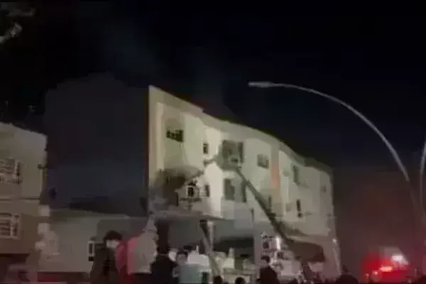 यूनिवर्सिटी के छात्रावास में लगी भीषण आग, 14 विद्यार्थी जिंदा जले- 18 की हालत गंभीर