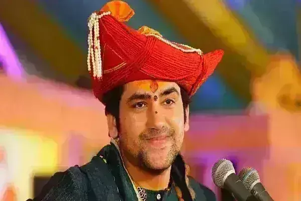 Pandit Dhirendra Shastri received death threat, message came from mail ID named Lawrence Bishnoi gang.