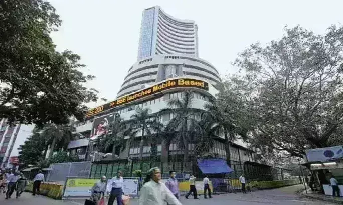 आज  मजबूती के साथ खुला  शेयर बाजार , सेंसेक्स और निफ्टी ने बनाया नया रिकॉर्ड