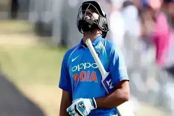 विश्व कप फाइनल में हारने के बाद रोहित शर्मा का छलका दर्द, वीडियो पोस्ट कर क्रिकेटर ने कही ये बात विश्व कप फाइनल में हारने के बाद रोहित शर्मा का छलका दर्द, वीडियो पोस्ट कर क्रिकेटर ने कही ये बात