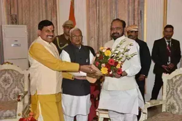 рдордкреНрд░ рдореЗрдВ рдЧреЛрдкрд╛рд▓ рднрд╛рд░реНрдЧрд╡ рдиреЗ рд▓реА рдкреНрд░реЛрдЯреЗрдо рд╕реНрдкреАрдХрд░ рдХреА рд╢рдкрде рдордкреНрд░ рдореЗрдВ рдЧреЛрдкрд╛рд▓ рднрд╛рд░реНрдЧрд╡ рдиреЗ рд▓реА рдкреНрд░реЛрдЯреЗрдо рд╕реНрдкреАрдХрд░ рдХреА рд╢рдкрде