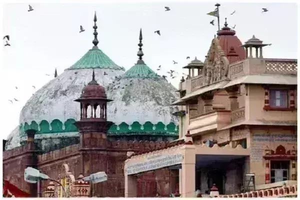मथुरा ईदगाह सर्वे रोकने से सुप्रीम कोर्ट का इनकार मथुरा ईदगाह सर्वे रोकने से सुप्रीम कोर्ट का इनकार