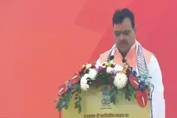 भजन लाल शर्मा ने राजस्थान में ली मुख्यमंत्री पद की शपथ भजन लाल शर्मा ने राजस्थान में ली मुख्यमंत्री पद की शपथ