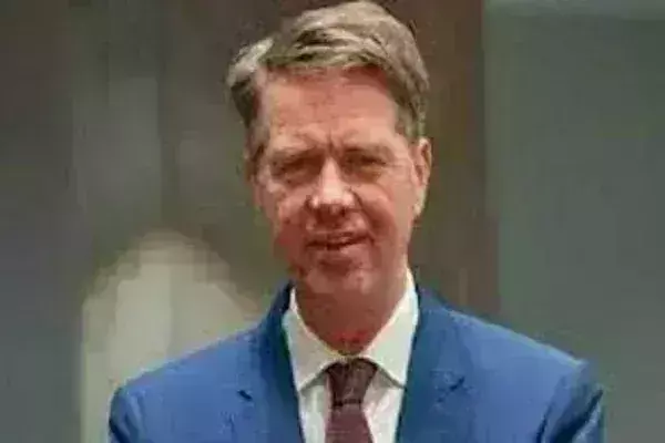 नीदरलैंड की प्रतिनिधि सभा के नये अध्यक्ष चुने गए बोस्मा