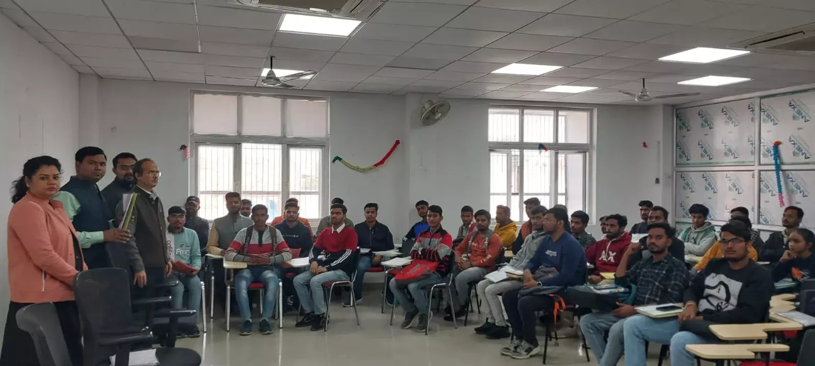 विवि में शिक्षकों एवं छात्रों के बीच विकसित भारत-2047 के आयामों पर चर्चा हुई विवि में शिक्षकों एवं छात्रों के बीच विकसित भारत-2047 के आयामों पर चर्चा हुई