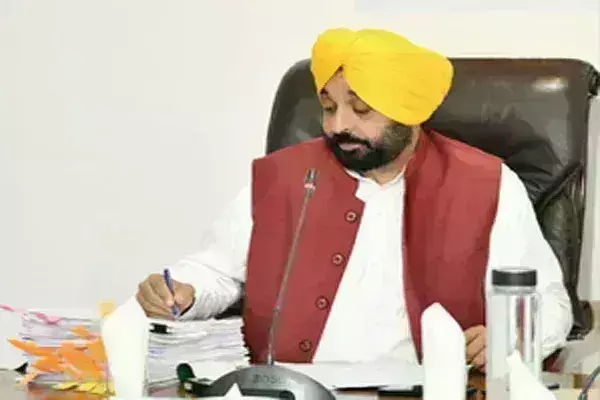 कर्मचारियों,पेंशन भोगियों का पंजाब सरकार ने महंगाई भत्ता 4प्रतिशत बढ़ाया कर्मचारियों,पेंशन भोगियों का पंजाब सरकार ने महंगाई भत्ता 4प्रतिशत बढ़ाया