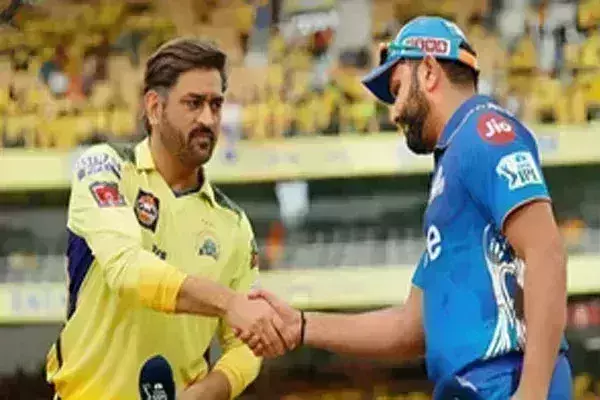 इरफान पठान ने कहा  मुंबई में रोहित का कद सीएसके में धोनी के समान है