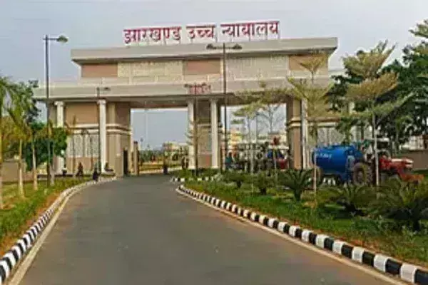 हाईकोर्ट में सरकार का बयान 84 सिख दंगा मामले में जल्द देंगे मुआवजा हाईकोर्ट में सरकार का बयान 84 सिख दंगा मामले में जल्द देंगे मुआवजा