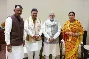 मुख्यमंत्री भजनलाल ने पीएम मोदी और अमित शाह से की मुलाकात मुख्यमंत्री भजनलाल ने पीएम मोदी और अमित शाह से की मुलाकात