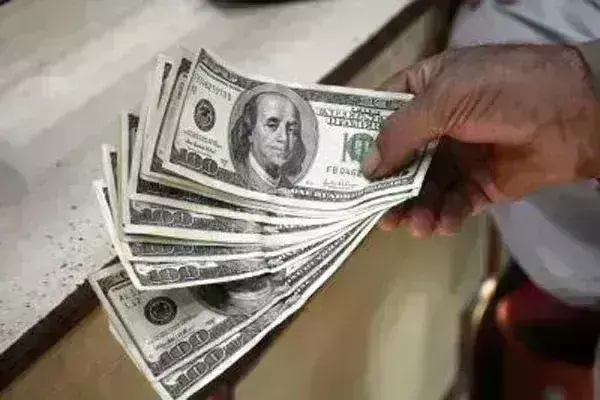देश का विदेशी मुद्रा भंडार 20 महीने के उच्चतम स्तर 615.97 अरब डॉलर पर पहुंचा