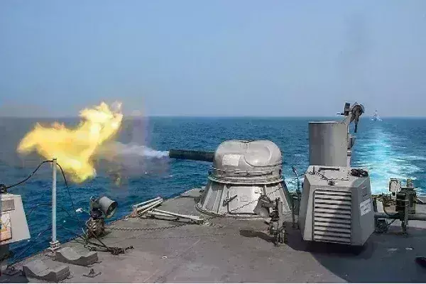 इजराइली जहाज पर अरब सागर में ड्रोन से हमला  , भारतीय तटरक्षक बल का आईसीजीएस विक्रम रवाना; नौसेना अलर्ट