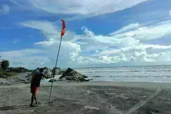 गोवा को चुकानी पड़ रही खराब मौसम की कीमत, सिकुड़ रहे समुद्र तट