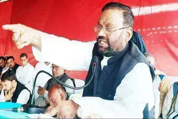 स्वामी प्रसाद मौर्य ने फिर उगला जहर, कहा- हिंदू धर्म नहीं धोखा है स्वामी प्रसाद मौर्य ने फिर उगला जहर, कहा- हिंदू धर्म नहीं धोखा है