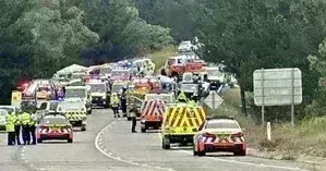 ऑस्ट्रेलिया में पांच वाहनों की टक्कर में 2 की मौत, दर्जनों घायल